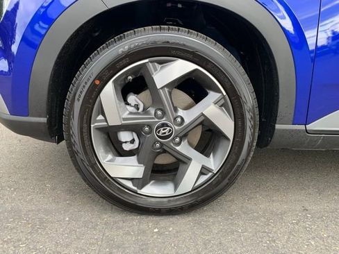 New 2025 Hyundai Venue SEL image 10