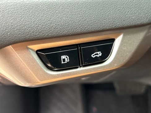 Used 2024 Lexus RX 350 w/ Technology Package image 27