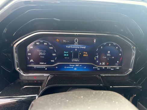 Used 2025 Chevrolet Silverado 1500 LT Trail Boss w/ Convenience Package II AWD/4WD image 7