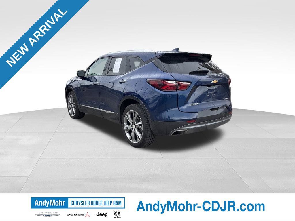 Used 2022 Chevrolet Blazer Premier w/ Enhanced Convenience Package FWD image 5