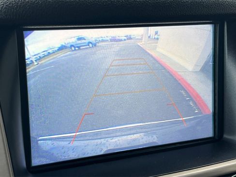 Used 2019 GMC Yukon XL Denali image 21