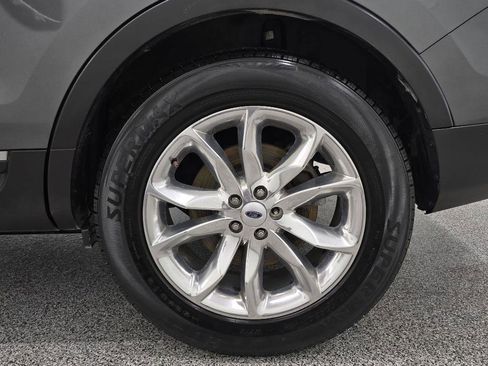 Used 2015 Ford Explorer Limited w/ Equipment Group 301A FWD image 6