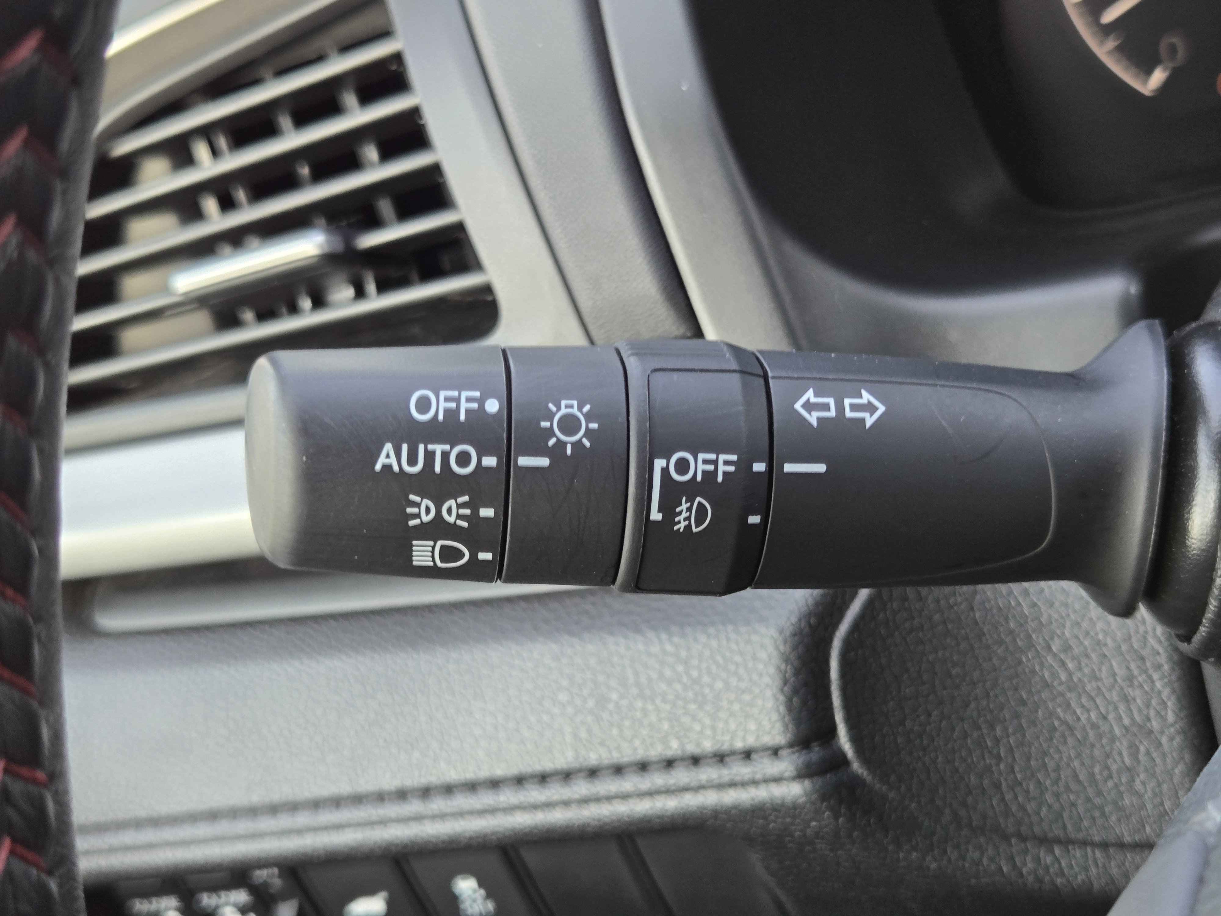 Used 2025 Honda Odyssey Sport-L image 17