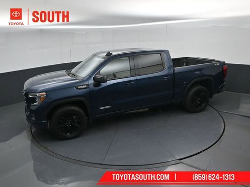 Used 2021 GMC Sierra 1500 Elevation w/ X31 Off-Road Package AWD/4WD image 48