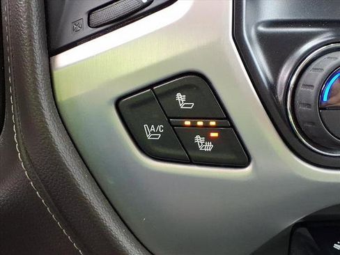 Used 2015 GMC Sierra 2500 SLT w/ Suspension Package, Off-Road image 15