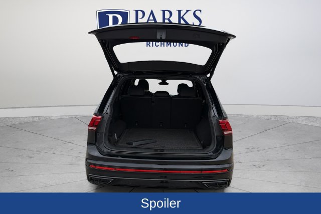 Used 2022 Volkswagen Tiguan SE R-Line AWD/4WD image 19