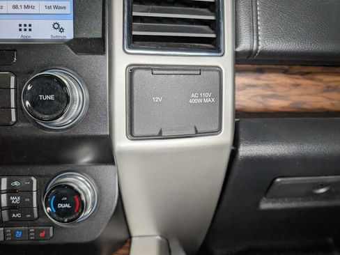 Used 2019 Ford F150 Lariat w/ Equipment Group 502A Luxury AWD/4WD image 35