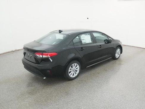 New 2026 Toyota Corolla LE image 9