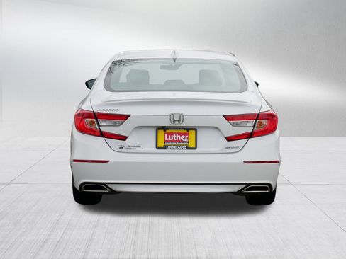 Used 2019 Honda Accord Sport image 6