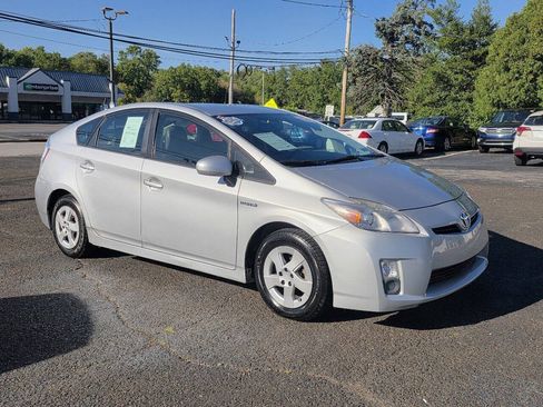 Used 2010 Toyota Prius Four FWD image 3