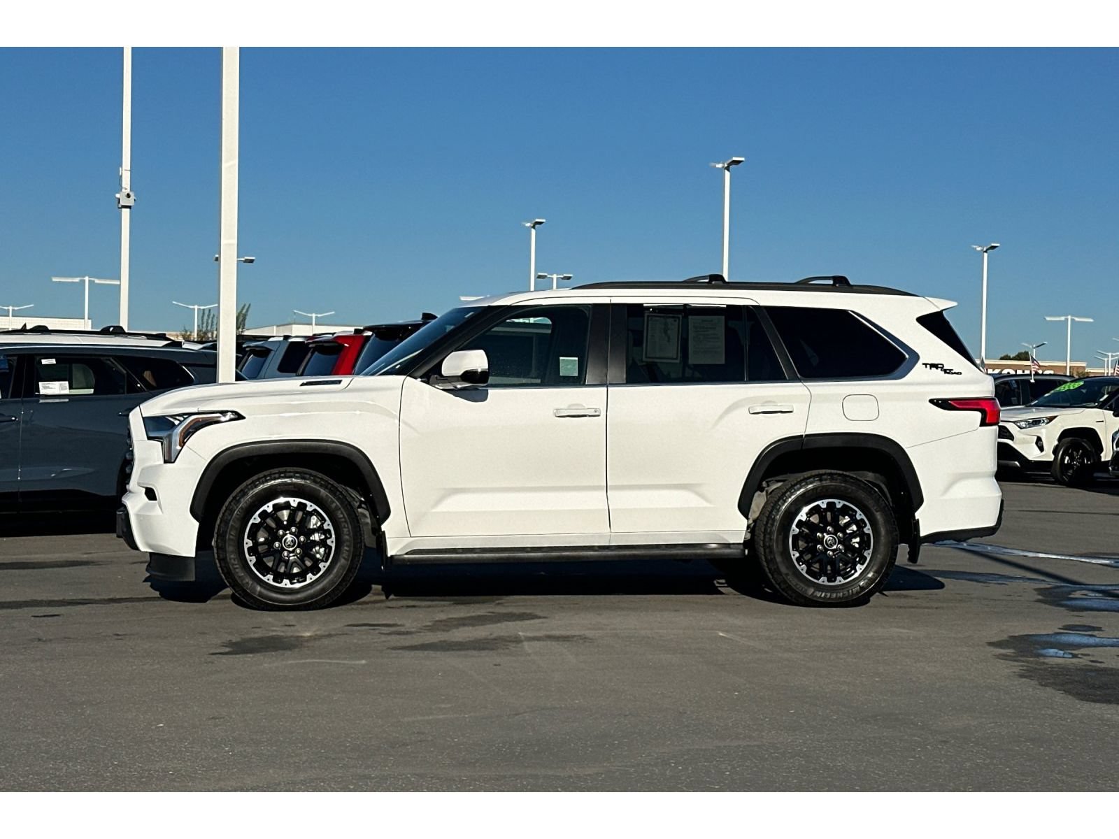 Used 2024 Toyota Sequoia SR5 w/ TRD Off-Road Package AWD/4WD image 7