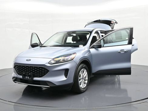 Used 2022 Ford Escape SE w/ Convenience Package AWD/4WD image 32
