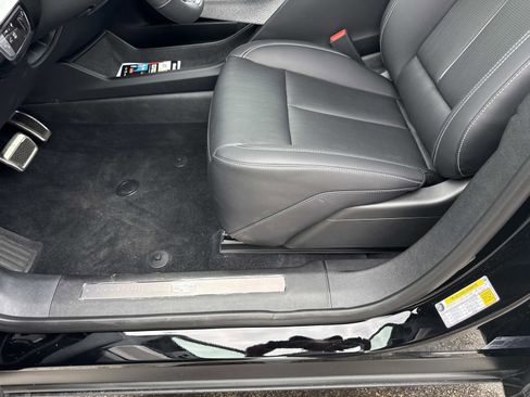 New 2026 Cadillac Optiq Luxury 2 image 21