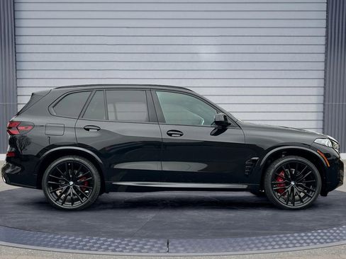 New 2026 BMW X5 xDrive40i w/ Executive Package image 3