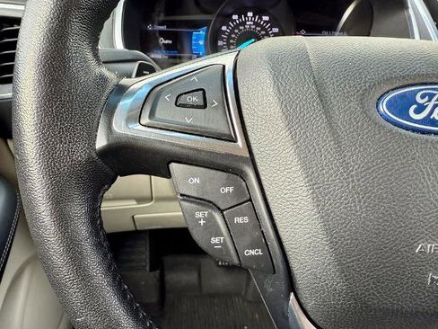 Certified 2019 Ford Edge Titanium w/ Cold Weather Package image 21