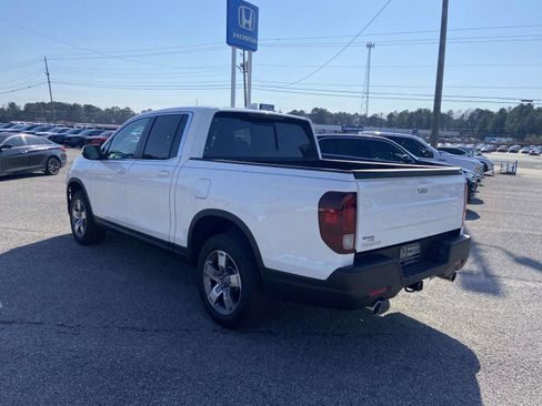 Used 2025 Honda Ridgeline RTL image 5