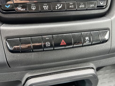 Used 2025 RAM ProMaster 3500 w/ Quick Order Package 22G SLT image 20