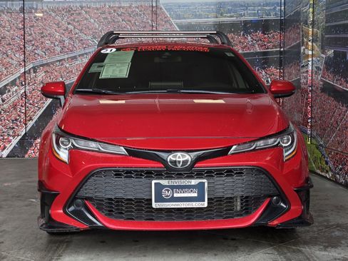 Used 2021 Toyota Corolla SE image 3