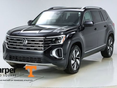 Used 2025 Volkswagen Atlas SEL AWD/4WD image 41