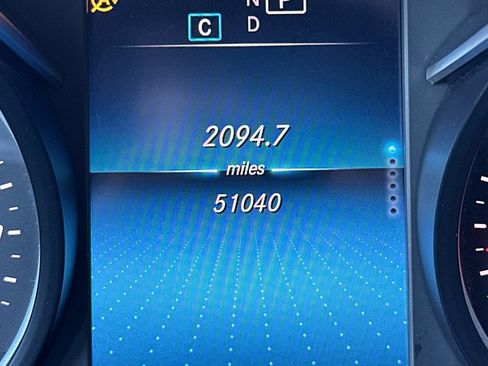 Certified 2022 Mercedes-Benz GLC 300 image 27