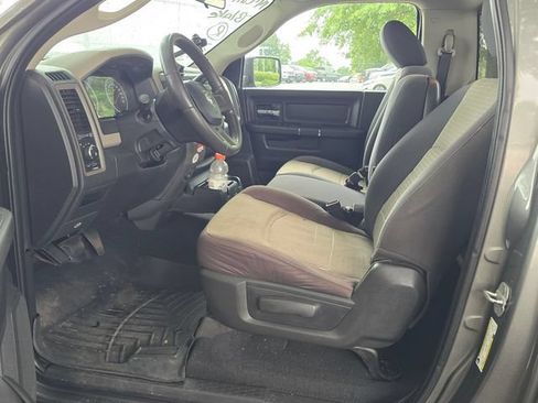 Used 2011 RAM 1500 2WD Regular Cab image 7