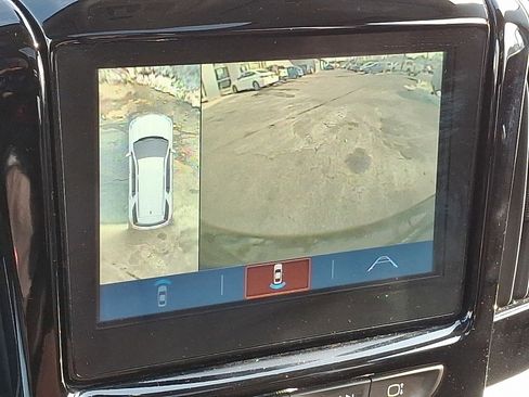 Used 2019 Chevrolet Traverse High Country image 18