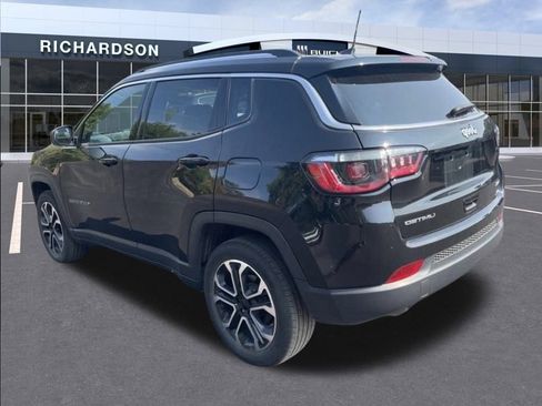 Used 2022 Jeep Compass Limited w/ Sun and Sound Group image 8