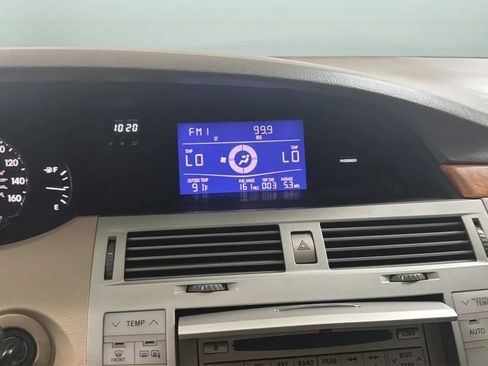 Used 2006 Toyota Avalon XLS FWD image 14