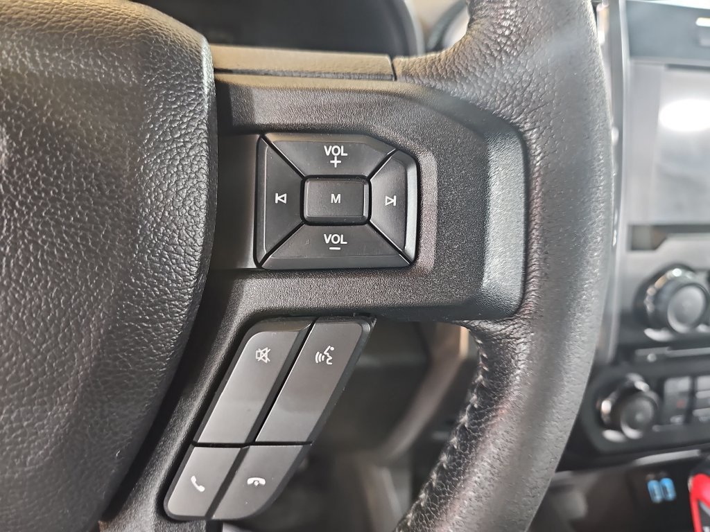 Used 2016 Ford F150 XLT w/ Equipment Group 302A Luxury AWD/4WD image 23