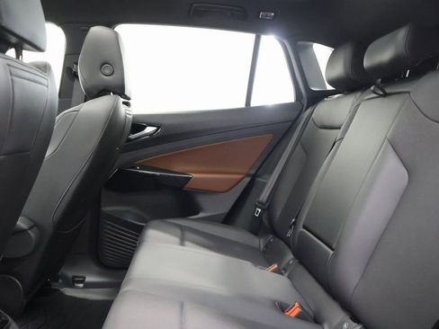 Used 2021 Volkswagen ID.4 Pro S w/ Gradient Package image 26