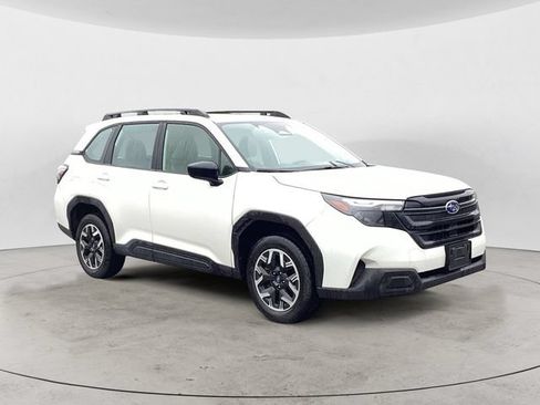 Used 2025 Subaru Forester AWD/4WD image 7