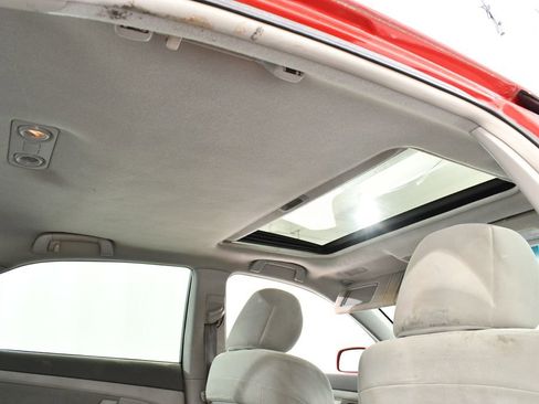 Used 2007 Toyota Camry SE FWD image 18