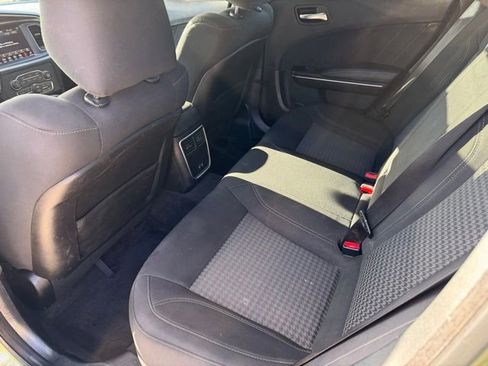 Used 2018 Dodge Charger GT image 33