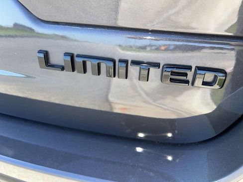 Used 2025 Jeep Grand Cherokee Limited w/ Black Appearance Package RWD image 14