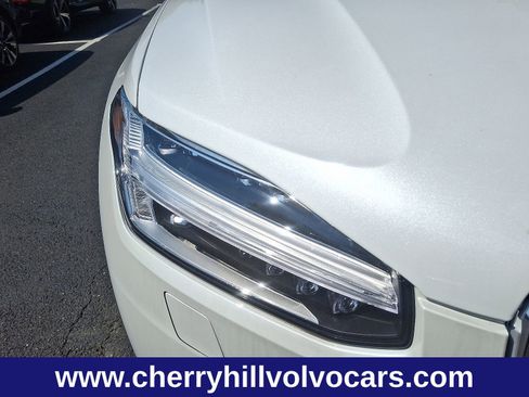 New 2025 Volvo XC90 T8 Ultra w/ Protection Package Premier image 10