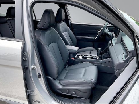 Used 2026 Subaru Outback Touring AWD/4WD image 7