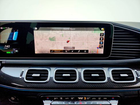 Certified 2021 Mercedes-Benz GLS 63 AMG 4MATIC image 15