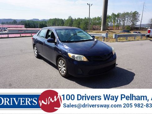 Used 2012 Toyota Corolla LE image 1