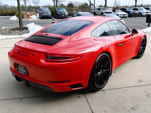 Used 2018 Porsche 911 Carrera S image 5