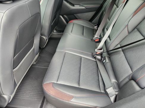 Used 2026 Chevrolet Equinox RS w/ Convenience Package III FWD image 30