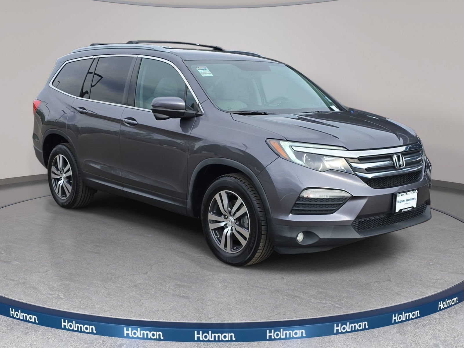 Used 2017 Honda Pilot EX image 4