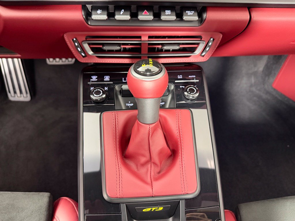 Certified 2022 Porsche 911 GT3 RWD image 31