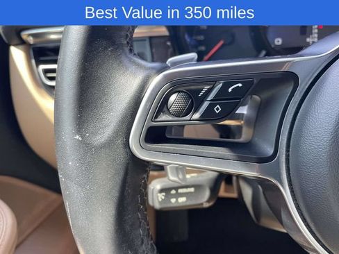 Used 2020 Porsche Macan AWD/4WD image 26