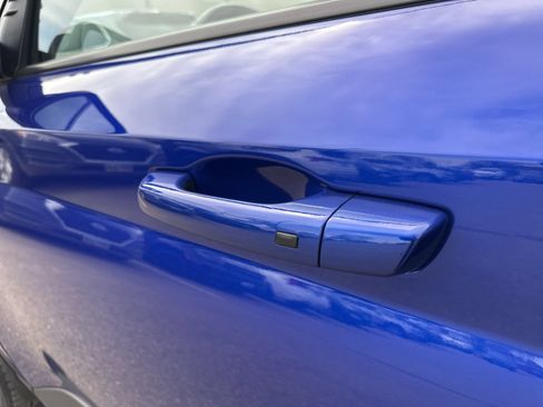 Used 2023 Hyundai Venue Limited FWD image 7