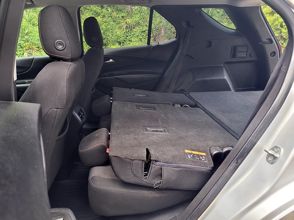 Used 2021 Chevrolet Equinox LT FWD image 20