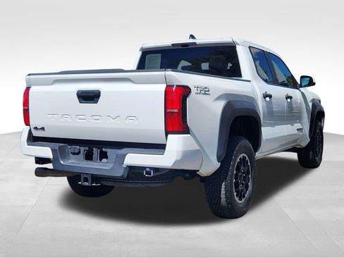 Used 2024 Toyota Tacoma TRD Off-Road AWD/4WD image 8