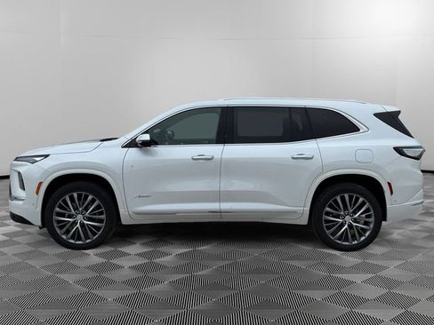 Certified 2025 Buick Enclave Avenir w/ Super Cruise Package AWD/4WD image 2