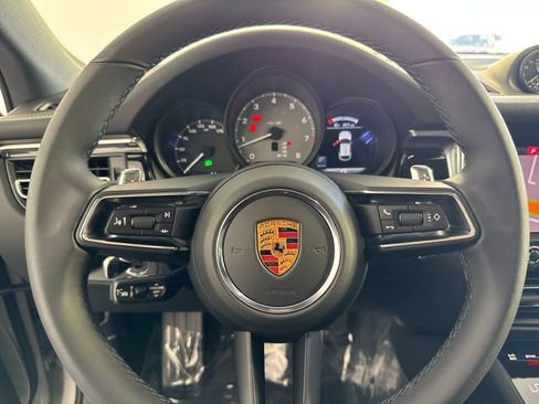 New 2026 Porsche Macan S image 27