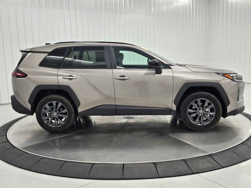 Used 2026 Toyota RAV4 XLE Premium AWD/4WD image 6