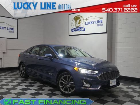 Used 2019 Ford Fusion Titanium image 1